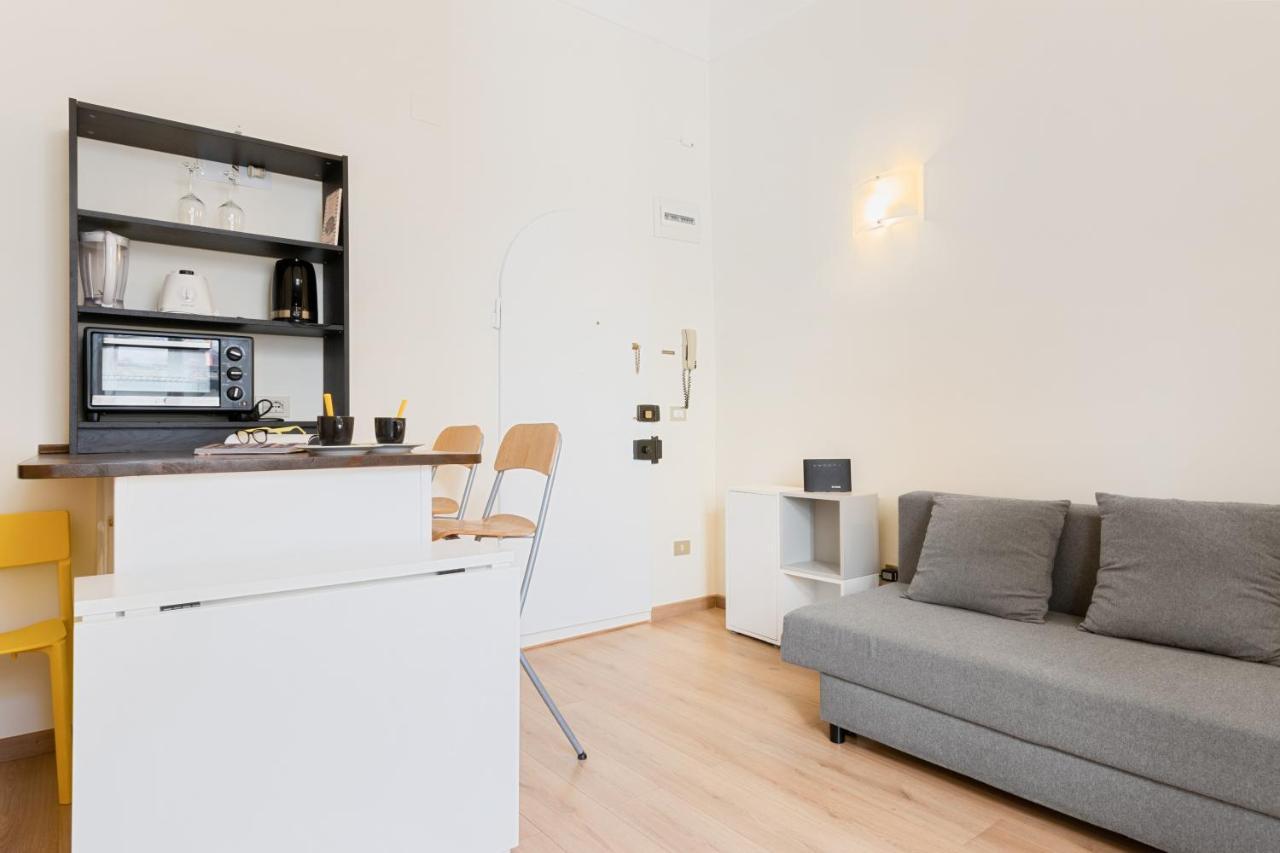 Pergola Modern And Cozy Studio Floransa Dış mekan fotoğraf